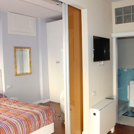 Domus Yenne Suites Cagliari Ngoại thất bức ảnh