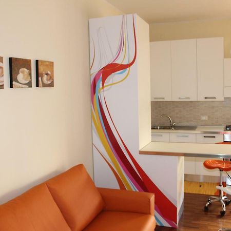 Domus Yenne Suites Cagliari Ngoại thất bức ảnh